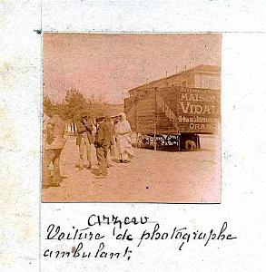 PHOTOGRAPHE AMBULANT